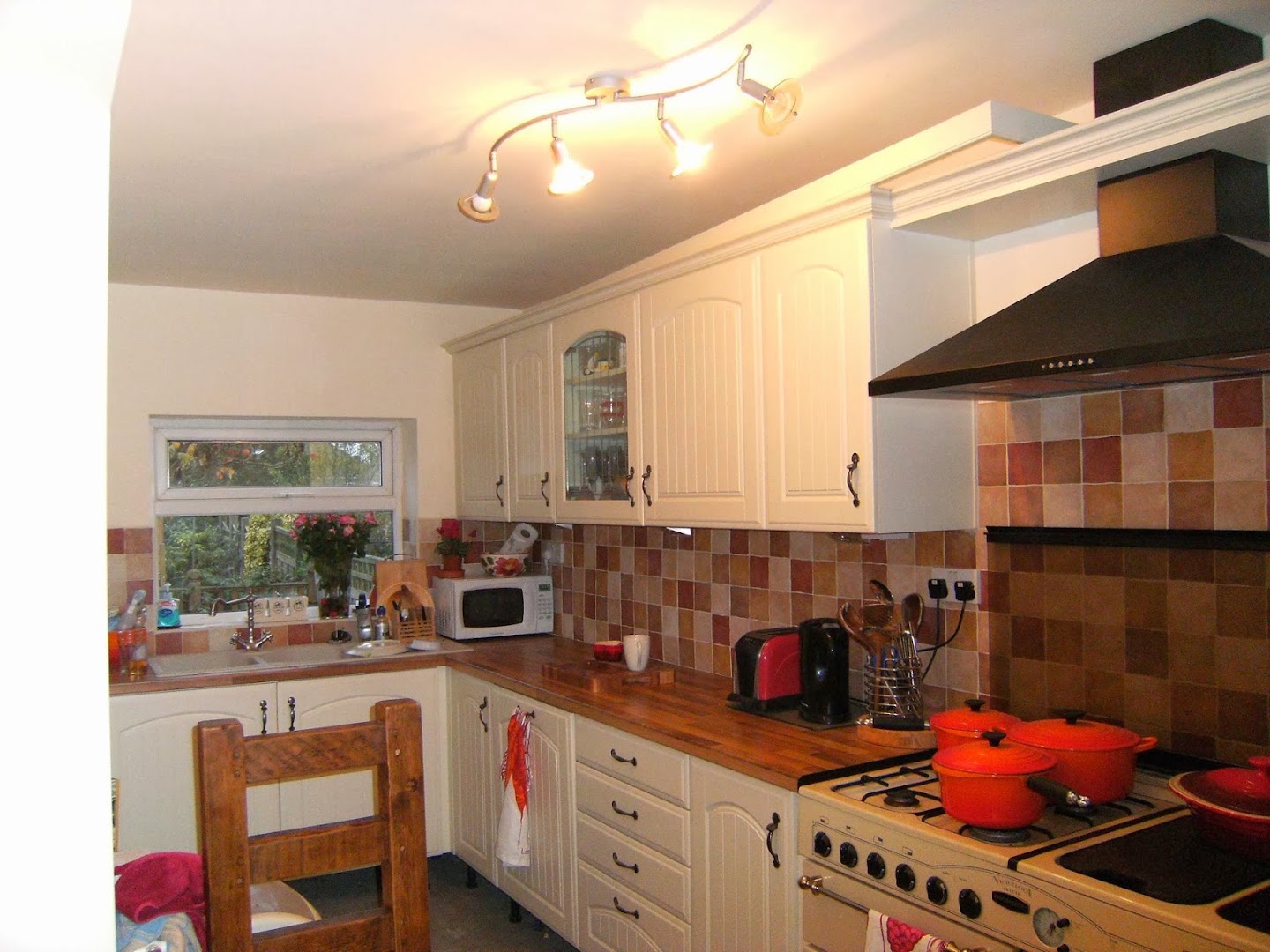 Splash of Colour Painting and Decorating Services — Photos 15